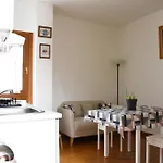 Da Tezia Appartement Siena